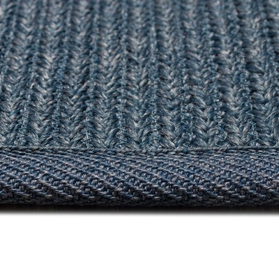Navy Braided 5' x 7' Reversible Synthetic Rectangular Rug