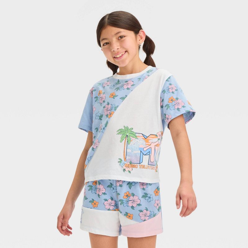 Girls&#39; MTV Colorblock 2pc Top and Bottom Shorts Set - Ivory/White/Blue, 3 of 5