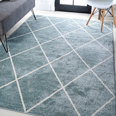 Cole Minimalist Diamond Trellis Round Area Rug - JONATHAN Y