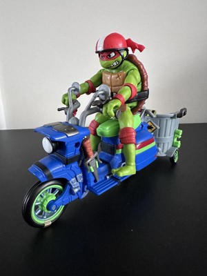 Teenage Mutant Ninja Turtles: Mutant Mayhem Battle Cycle with Exclusive Raphael Figure