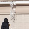 SKONYON 20ft Snow Rake Outdoor Roof with Anti-Skid Handle - 2 of 4