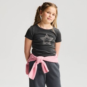 Playera de manga corta ajustada con estampado de tachuelas para niña - Cat & Jack™