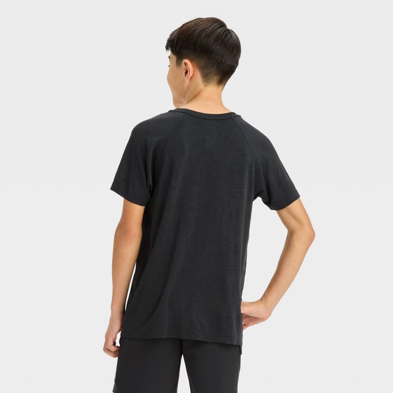 Boys&#39; Seamless Solid T-Shirt - All In Motion™, 3 of 5