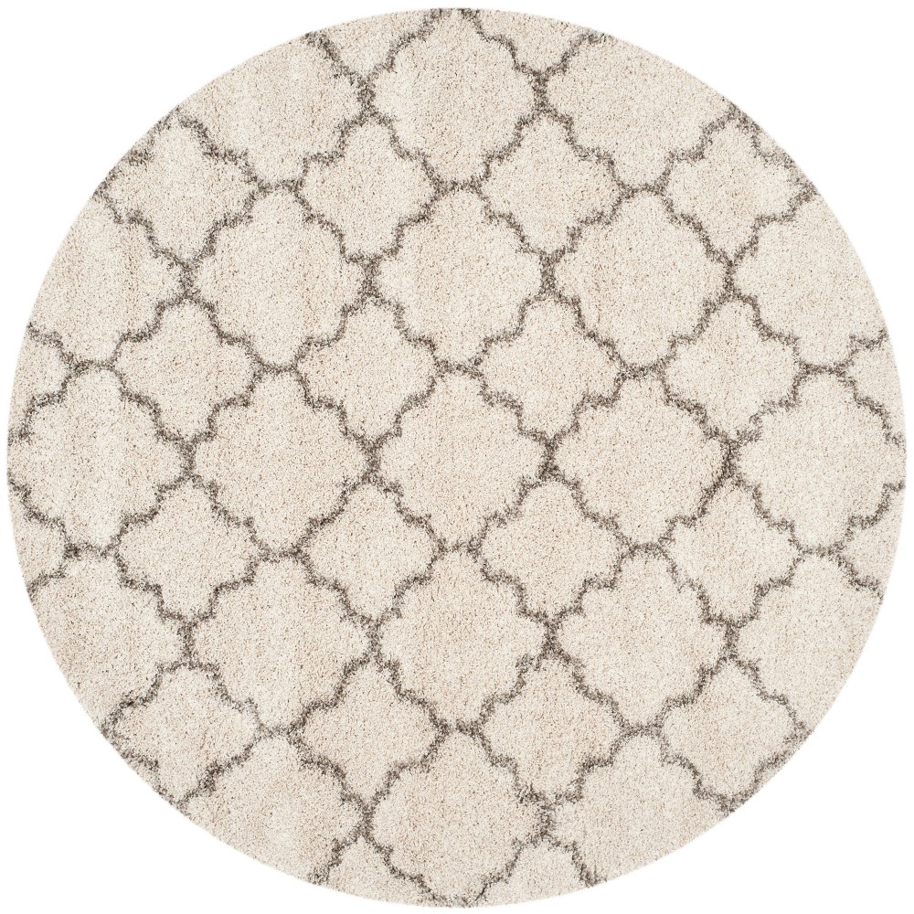 5' Quatrefoil Design Loomed Round Area Rug Ivory/Gray - Safavieh