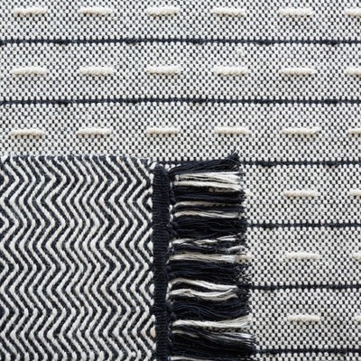 Vermont Ivory and Black 6' x 6' Wool Cotton Square Rug