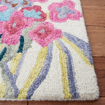 Handmade Ivory Floral Tufted Wool Square Rug - 6'