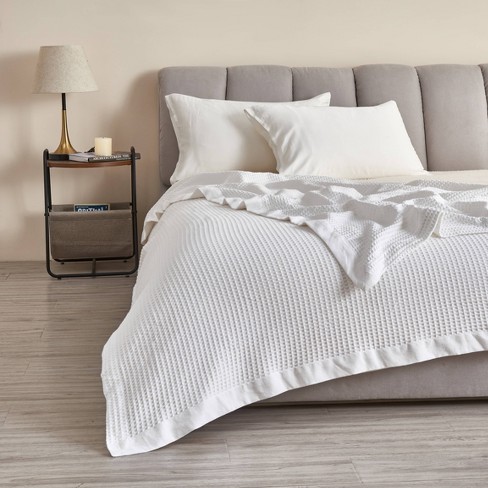 White waffle 2025 bed throw