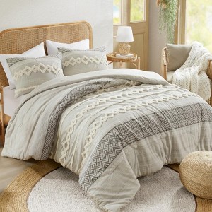 BAGOKIE 3-Pieces Bedding Set Including Matching Pillow Shams - 1 of 4
