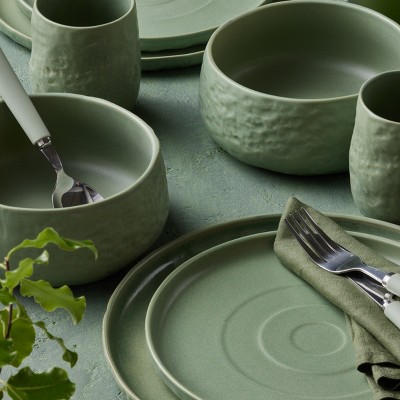 Sage Green Ceramic 16-Piece Textured Dinnerware Set
