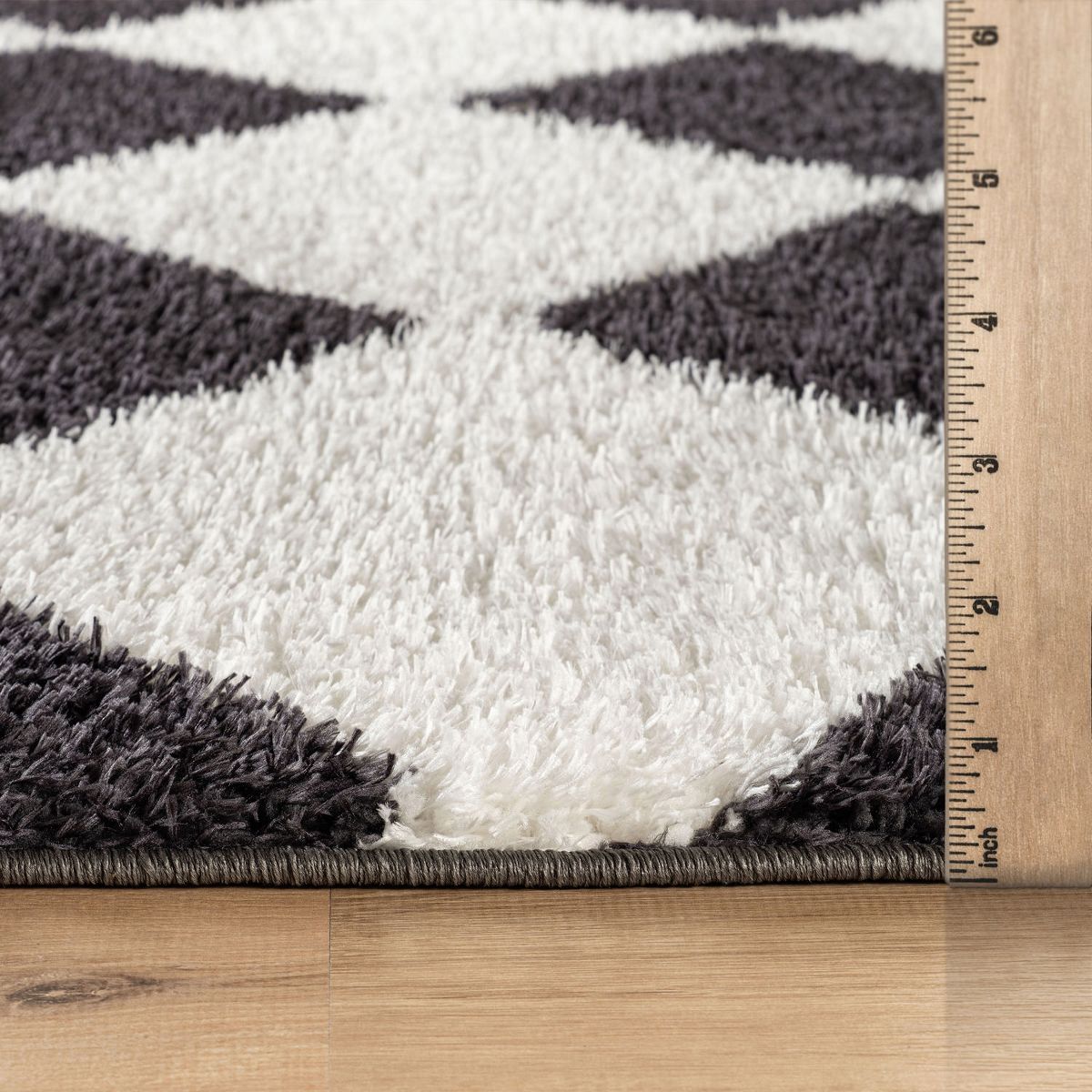 World Rug Gallery Diamond Wave Shag Rug – Cozy Feel for Living Room, Bedroom, or Entryway – Anthracite Dark Gray – Medium Pile - thumbnail 3