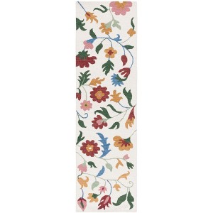 Blossom BLM569 Hand Tufted Indoor Rugs - Safavieh - 1 of 4