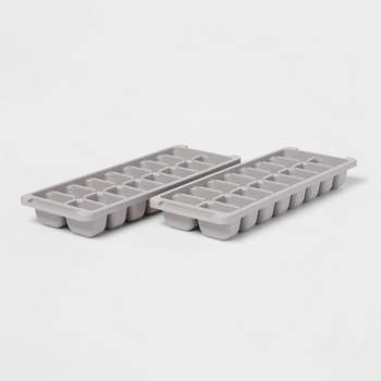 2pk Plastic Ice Trays - Room Essentials™