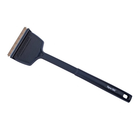 Dyna-Glo 18 Flat Top Grill Brush with Palmyra Bristles and Stainless Steel  Scraper - Black