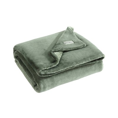 Luxurious Sherpa Fleece Reversible Throw Blanket, Green, 50"x60"
