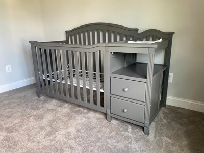 Sorelle berkley cheap crib and changer