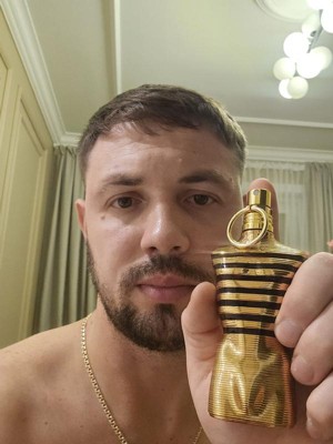 Guest review image 2 of 3, zoom in