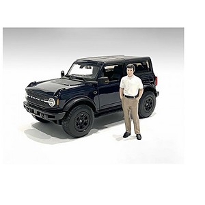 "The Dealership" Customer I Figurine for 1/18 Scale Models by American Diorama - 1 of 3