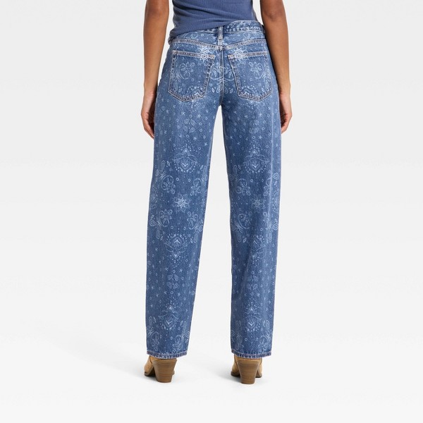 Jeans holgados de tiro bajo con estampado de pañuelo para mujer - Universal Thread™ Lavado medio 2