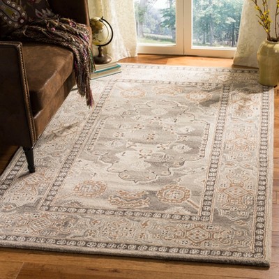 Light Gray 4' x 6' Hand-Tufted Wool Area Rug