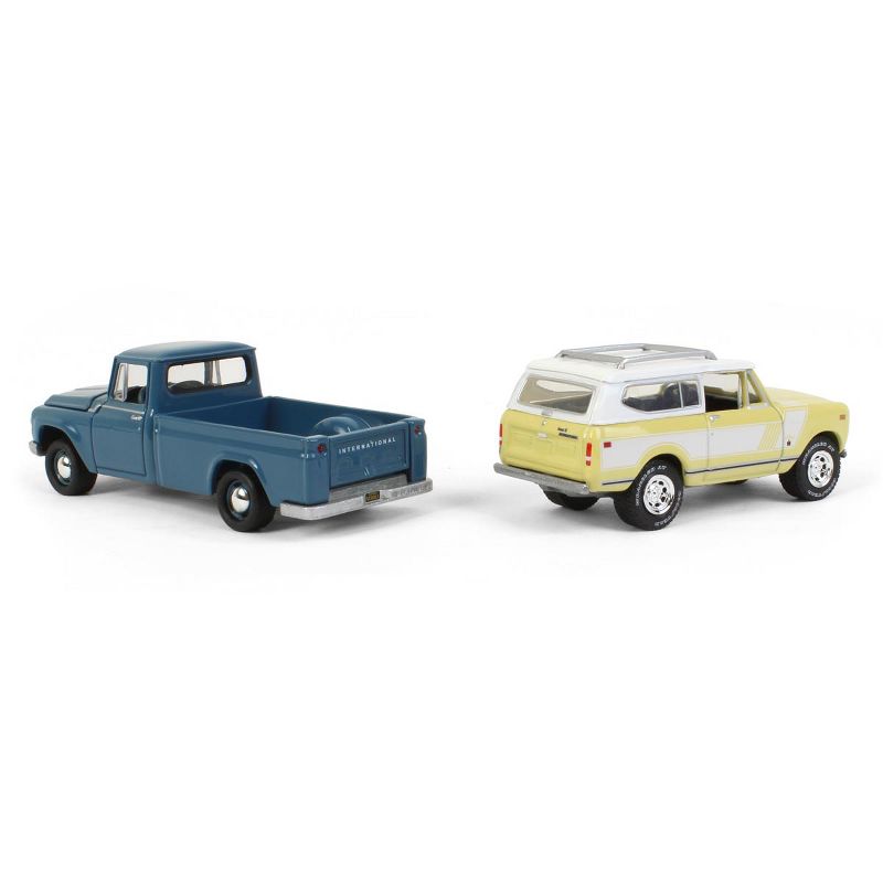 Johnny Lightning 1/64 Exclusive International Harvester 2 Pack, 1965 Model 1200 and 1979 Scout JLCP7354, 4 of 7