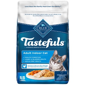 Blue Buffalo Tastefuls with Chicken Indoor Natural Adult Dry Cat Food - 15lbs - 1 of 4