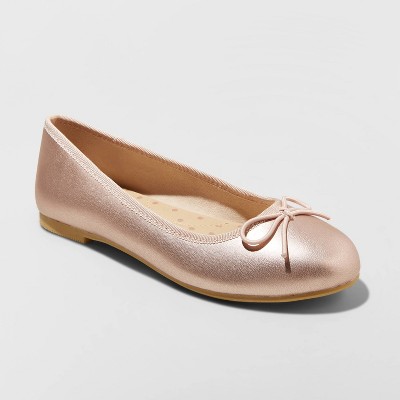 ballet flats