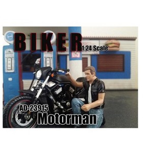 Biker Motorman Figure For 1:24 Scale Models by American Diorama - 1 of 3