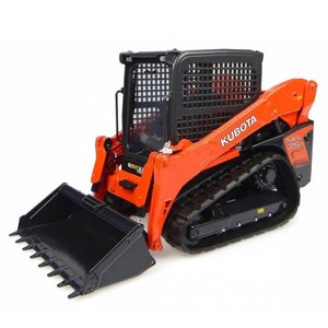 Universal Hobbies 1/24 High Detail Kubota SVL 75-2 Skidloader on Tracks UH8103 - 1 of 4
