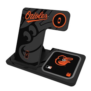 MLB American League Teams Monocolor Tilt 15-Watt 3 in 1 Charging Station - 1 of 4