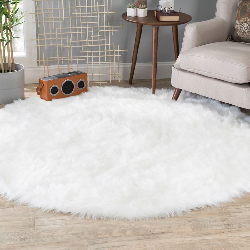 Walk on Me Faux Fur Super Soft Rug With Non-slip Backing 6' Round White, 2 of 5