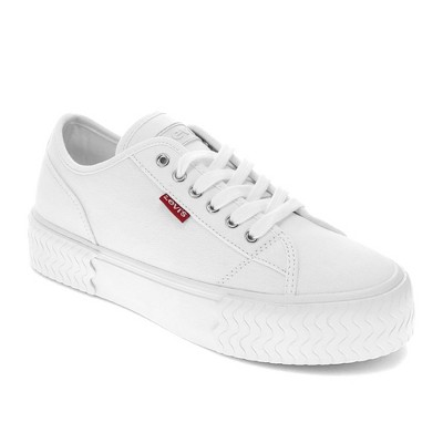 White levi's shop canvas shoes