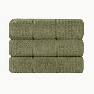 Zero Twist Cotton Waffle Honeycomb Medium Weight Bathroom Towel Set by Blue Nile Mills - 1 of 4