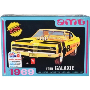 Skill 2 Model Kit 1969 Ford Galaxie 3-in-1 Kit 1/25 Scale Model by AMT - 1 of 4