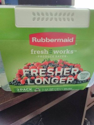 Little Me and Free  Keeping It Fresh: Spinach Salad Featuring Rubbermaid  FreshWorks