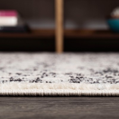 Mediterranean Charm Easy-Care Gray/Black Synthetic Area Rug