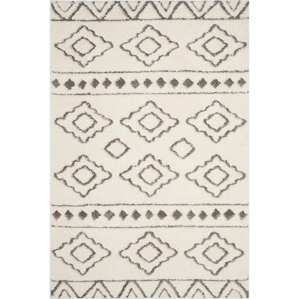 5'1inx7'6in Angelique Geometric Design Loomed Rug Ivory/Gray - Safavieh