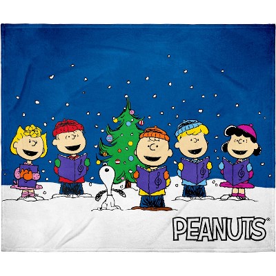 Peanuts Charlie Brown And Gang Christmas Carol Silk Touch Plush Throw Blanket