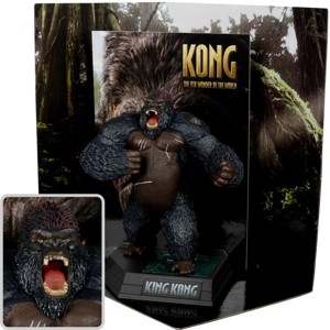 King Kong (Movie Maniacs: Kong The 8th Wonder of the World) 6" Posed Figure - McFarlane Toys - 1 of 2