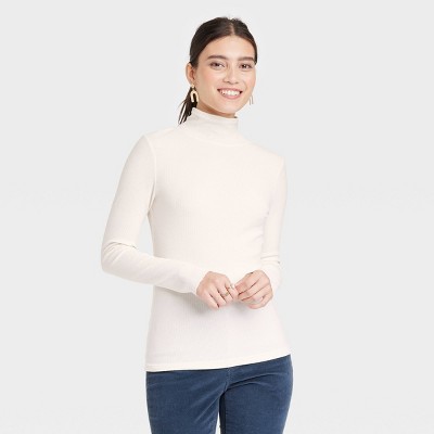 Women's Long Sleeve Waffle Knit Mock Turtleneck Slim Fit T-Shirt - Universal Thread™