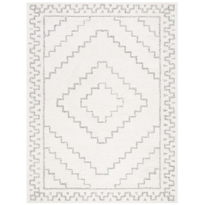 Casablanca CSB205 Hand Tufted Area Rug  - Safavieh
