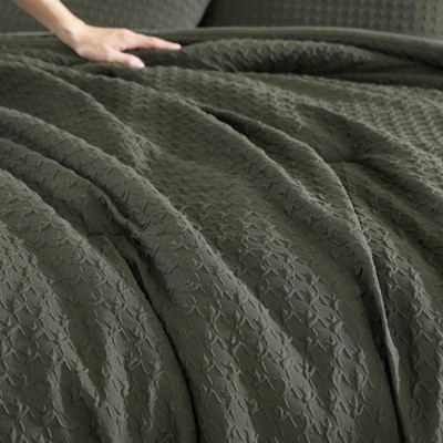 Houndstooth Green Embossed Twin Bedspread Set