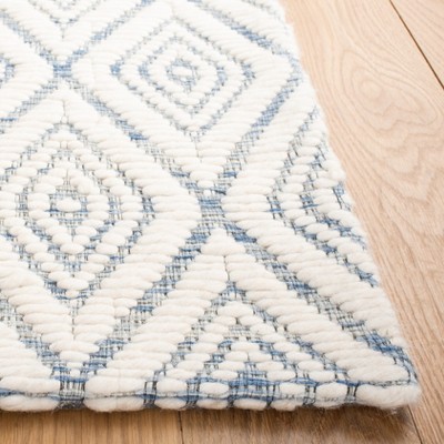 Ivory and Dark Blue Hand-Tufted Wool 3' x 5' Area Rug