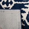 Wyndham WYD323 Hand Tufted Area Rug  - Safavieh - 3 of 3
