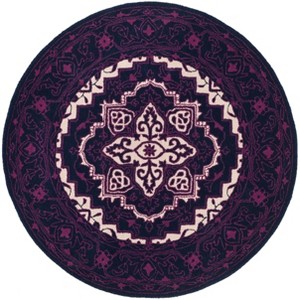 Bellagio BLG597 Hand Tufted Rug - Safavieh - 1 of 3
