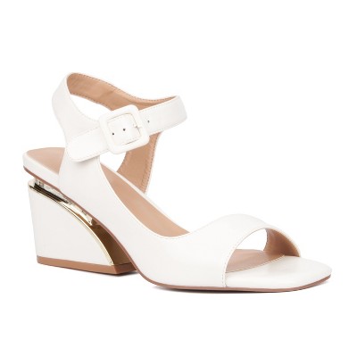 Torgeis Women's Polina Wedge