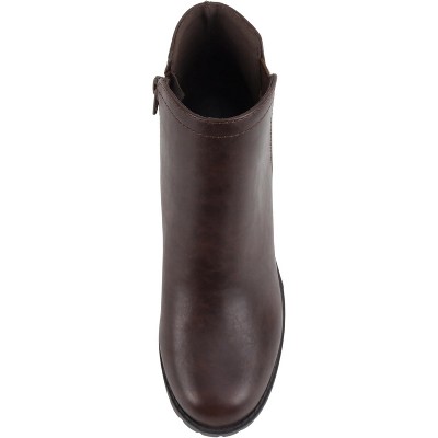 Soda Women’s Thumb Lug Sole Chelsea Ankle Boots