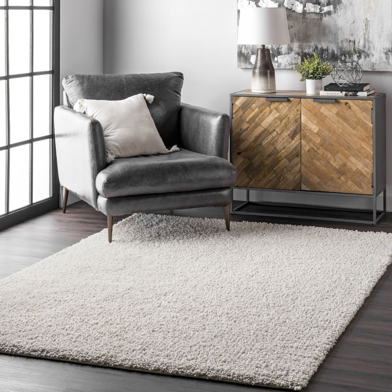 nuLOOM Clare Solid Shag Area Rug, 3 of 11
