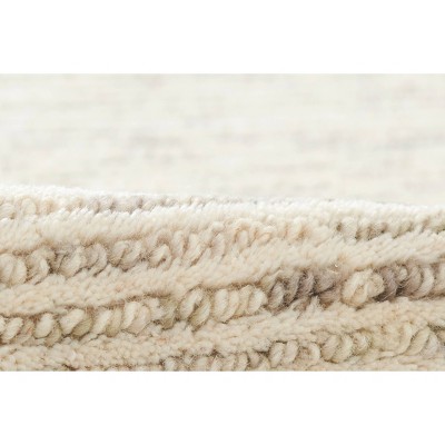 Handmade Light Grey Rectangular Wool Area Rug 66" x 42"