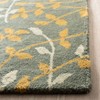 Soho SOH733 Hand Tufted Indoor Rugs - Safavieh - 4 of 4