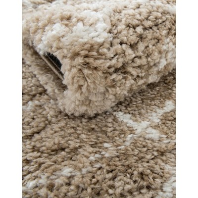 Tan and White Geometric Shag Rug 4' x 6' Synthetic